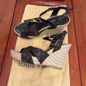 Louis Vuitton wedges